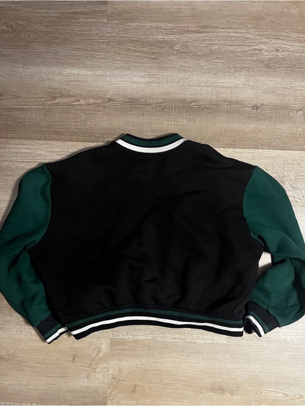 Cropped Varsity Jacket - Picture 4 of 4